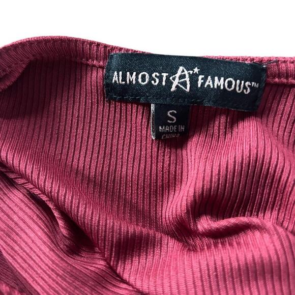 Almost Famous Red Ribbed Long-Sleeve Crop Top Ruched Front Stretchy Fitted Tee - Picture 6 of 7
